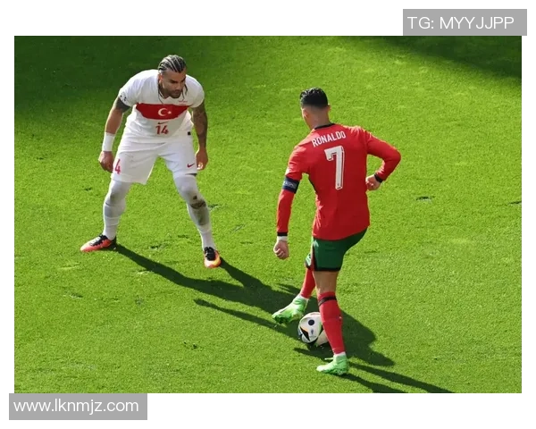 各位足球明星抖音号大揭秘你最喜欢的球星在这里分享什么内容